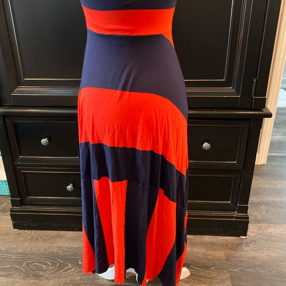 Red/Blue Striped Strapless Dress 💙❤️💙 - Picture 4 of 4